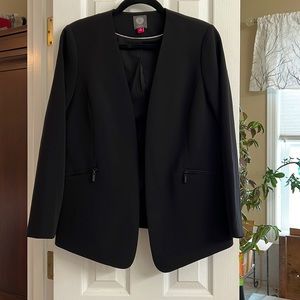 Vince Camuto collarless blazer size 14
